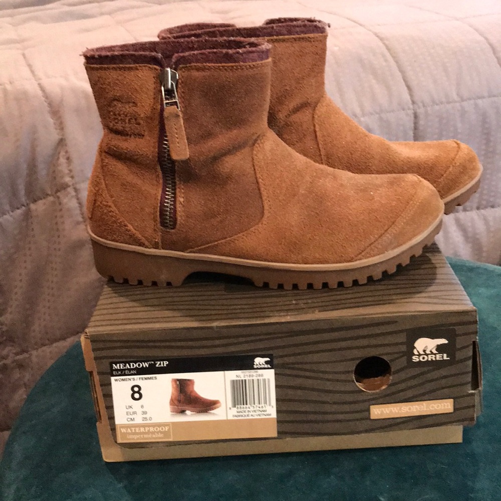 Sorel Meadow ZIP waterproof Size 8